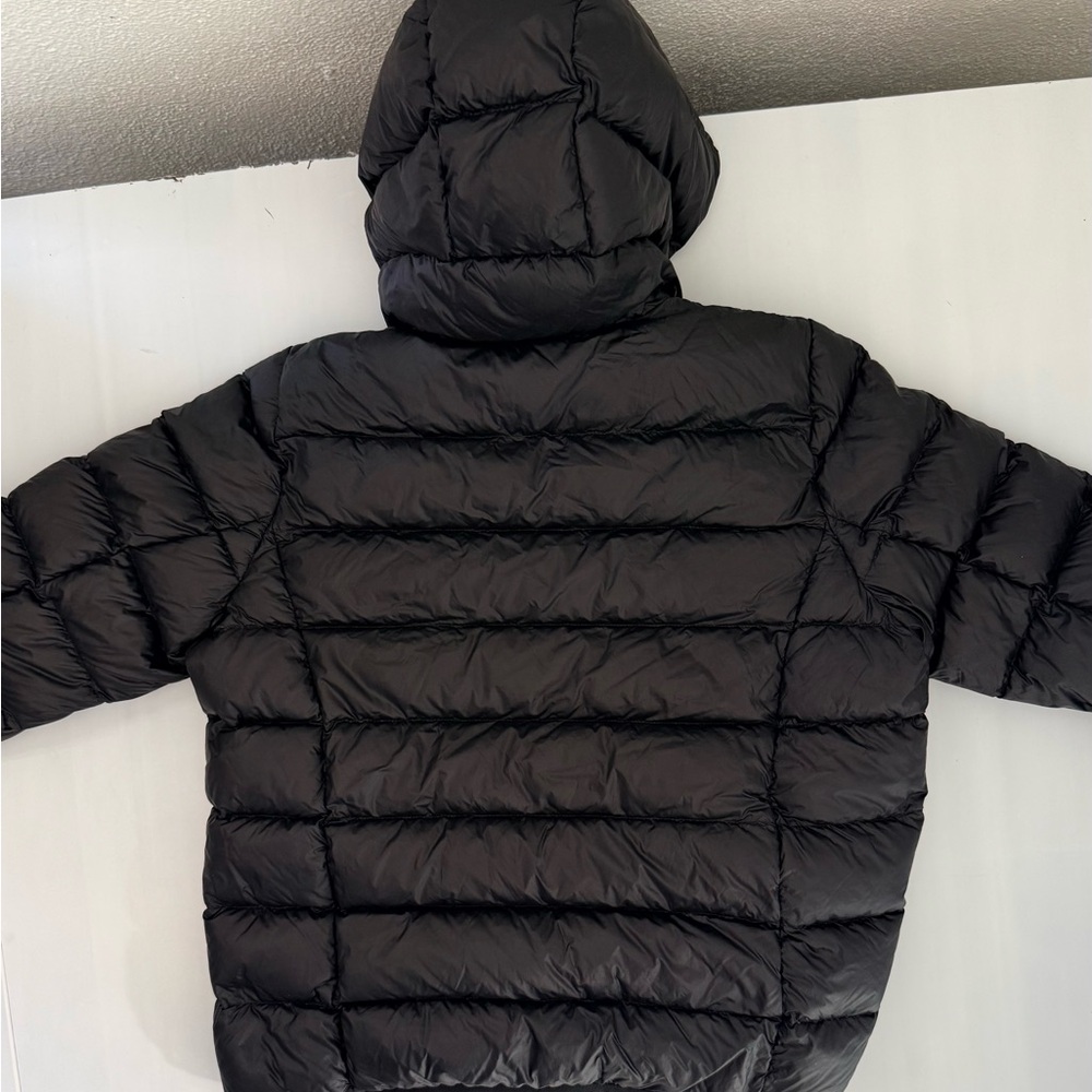 Aritzia TNA the little Puff 700 Fill Down Puffer Jacket - Picture 9 of 13